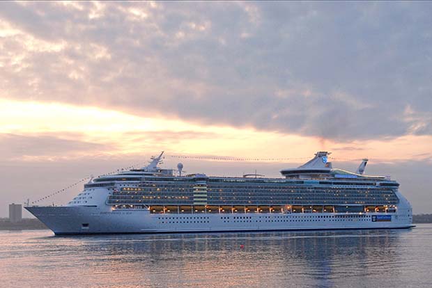 Mandatory Credit: Photo by Simon Czapp/REX (762269h) Independence of The Seas cruise ship. The World's largest cruise ship 'Independence of The Seas' arrives at Southampton, Britain - 25 Apr 2008 The World's largest cruise ship Independence of The Seas arrives at dawn in Southampton today. Longer than three and a half football pitches, the Royal Caribbean Line vessel dwarfed the Southampton city skyline, and made the QE2, also in port, look like a model The ship will be offering cruises out of Southampton throughout the Mediterranean and Northern Europe. 