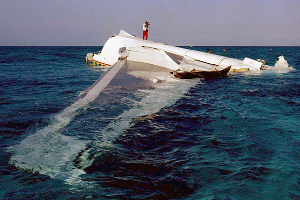 Wreckage of the hijacked Ethiopian airliner which broke into sections lies less then one km from the holiday resort of La Galawa Beach November 24. The Boeing 767, which was hijacked yesterday, crashed into the Indian Ocean off the Comoros Islands after running out of the fuel, killing up to 123 people. Fifty two people survived the crash. **POOR QUALITY DOCUMENT - RTXGER8