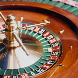 5 ближайших мест, где можно поиграть в азартные игры