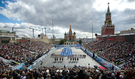 Москва отмечает День города карнавалами, концертами и фестивалями