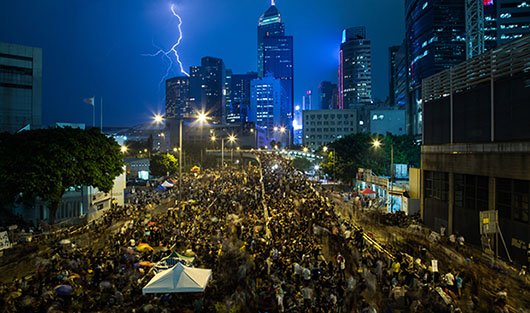 "Революция зонтиков" за свободные выборы: фоторепортаж из Гонконга