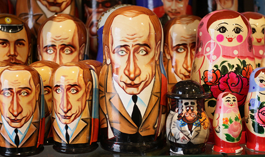 Президент на продажу: как зарабатывают на товарах с образом Путина