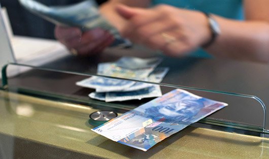 Швейцарский франк обогнал рубль по волатильности