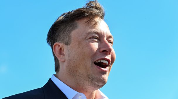 Tesla запустила продажи собственной текилы почти за 20 000 рублей