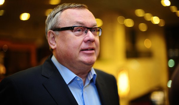Чертова дюжина санаторов: Forbes составил рейтинг крупнейших спасателей проблемных банков
