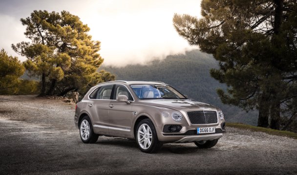 Скорость, красота и сила: тест-драйв Bentley Bentayga