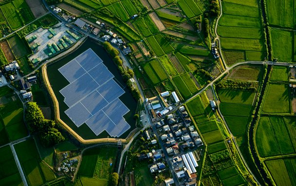 Места «зеленой энергии»: континент Илона Маска, китайские солнечные батареи и немецкие ветряки