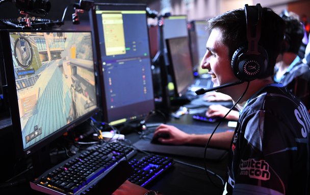 Как заработать миллионы долларов, играя в Fortnite и Minecraft: первый рейтинг геймеров Forbes