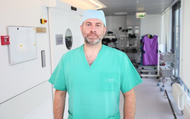 Андрей Волобуев: «Оперирует не робот, оперирует хирург»