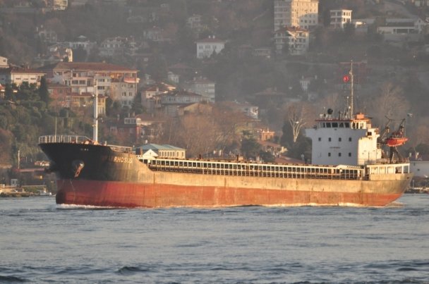 Брошенное судно, собственник из России и разгильдяйство властей: что известно о грузе, взорвавшемся в Бейруте