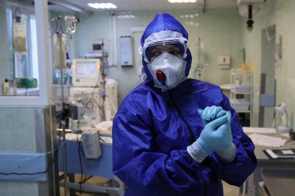 В России второй день подряд выявляют больше 20 000 новых случаев заражения COVID-19