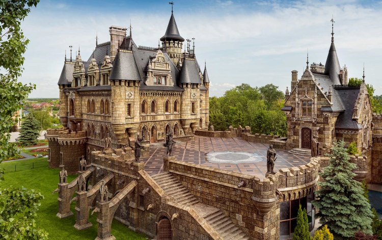 Купить дом замок в россии венгерский чапель фото