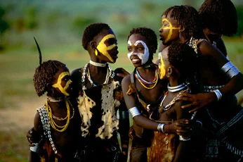 Голые племена и дикие женщины фото
