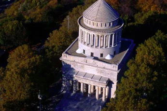 Как завещал Ильич: самые известные открытые мавзолеи мира - ТАСС