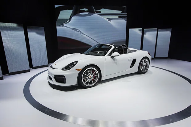 Суперкары Renault: самый дорогой автомобиль и рейтинг ценности