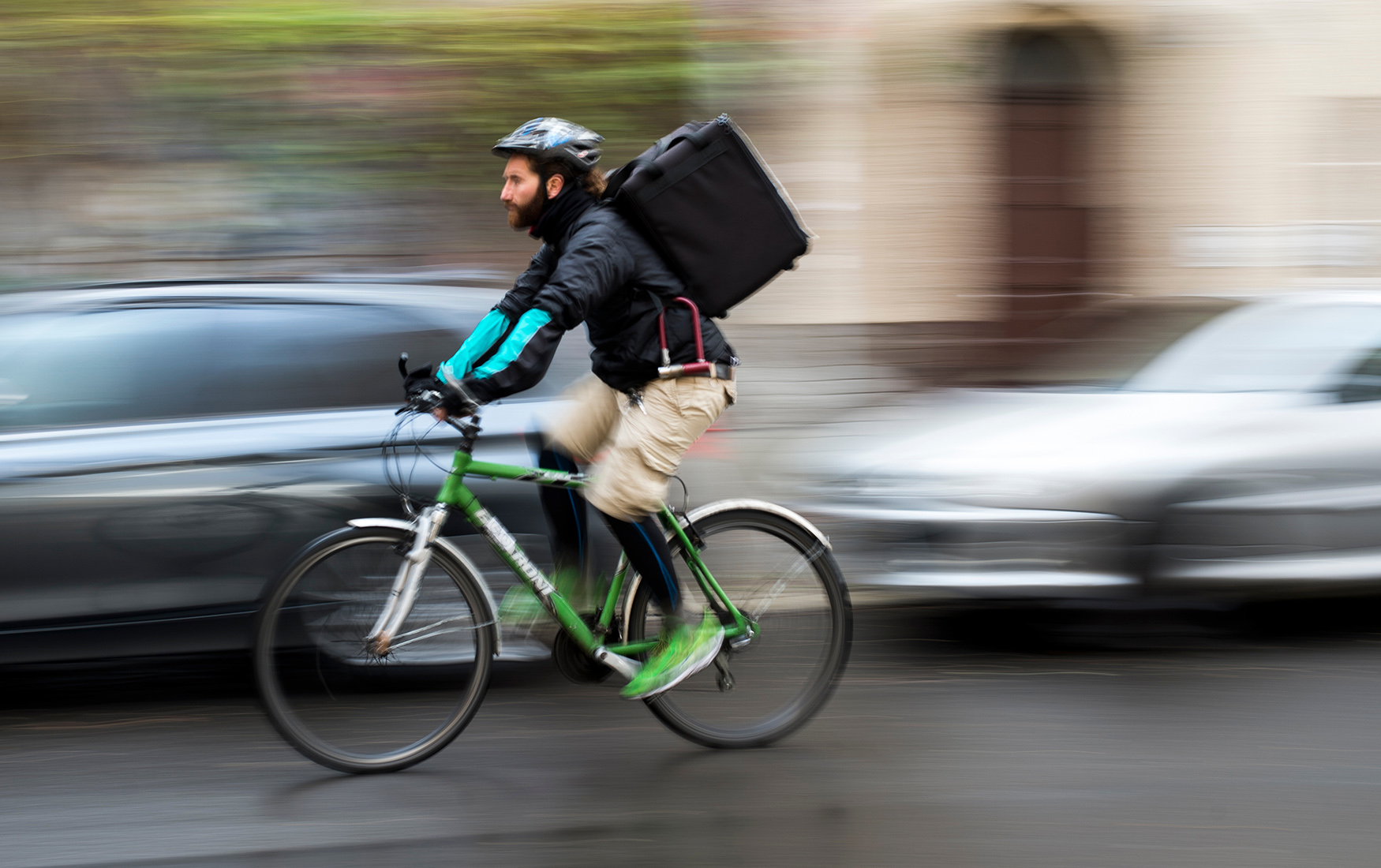 Bike courier фото