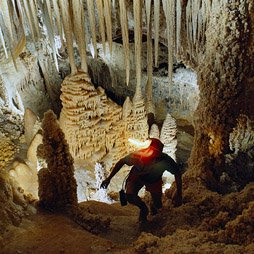10 самых впечатляющих пещер мира, открытых для экскурсий