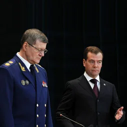 Сcора мундиров