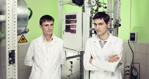 Первая колонна