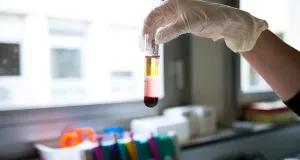 Ученица Остапа Бендера: новые обещания Theranos