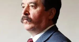 Сергей Шахрай: «После этих событий Ельцин стал более замкнутым, более злым и мстительным»