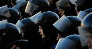 Лишние люди: как государство регулирует некоммерческий сектор