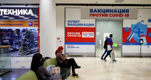 «Суеверие — фундамент коллективного сознания»: почему общество массово отказывается от вакцинации 