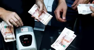 Как заработать на валюте, которая не растет?