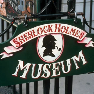 10 самых интересных музеев одного литературного персонажа