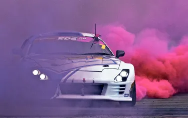 Доходный дрифт: как автодорожное хулиганство превратилось в бизнес