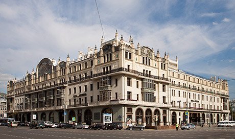 «Метрополь» продан. Кому принадлежат другие исторические отели Москвы и Санкт-Петербурга