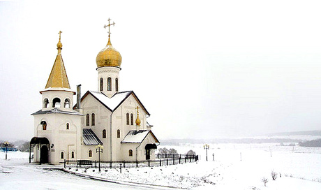 10 неочевидных мест в России, которые можно посетить на праздники