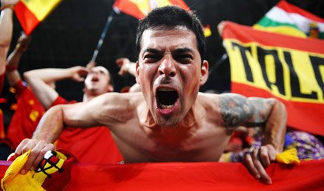 Евро-2012: кто, как и где болел за своих. Фото