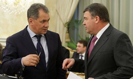 Правительство на вынос: две версии отставки Анатолия Сердюкова