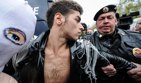 Мосгорсуд приступил к рассмотрению жалобы по делу Pussy Riot. Фоторепортаж