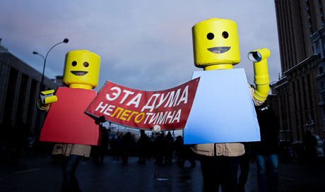 Митинг на Сахарова: что говорят плакаты