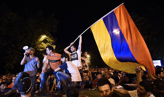 Революция тарифа: кто и почему протестует на улицах Еревана