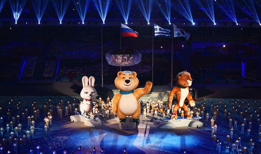 Финишная черта: самые яркие кадры церемонии закрытия Олимпиады в Сочи