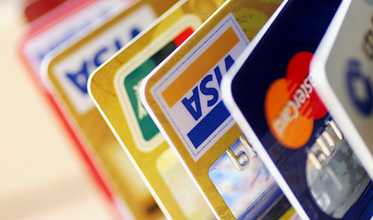 Шувалов анонсировал снижение обеспечительного взноса для Visa и MasterCard
