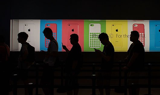 Золотая лихорадка: как мир встретил старт продаж новых iPhone