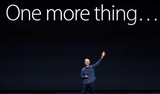 Больше и меньше: Apple представила новые iPhone и наручные часы