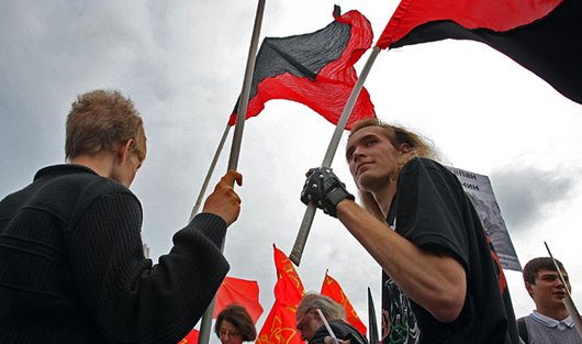 Вернулись за «узниками Болотной»: как оппозиция отметила День России