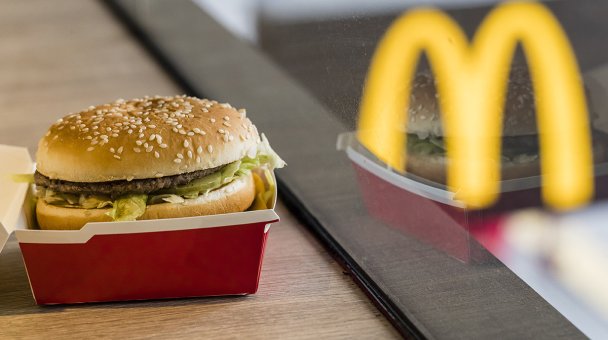 McDonald’s будет готовить бургеры по-новому 