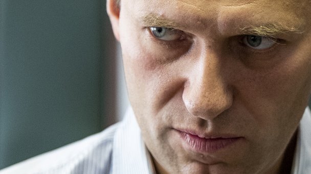 Навальный назвал имена оплативших его лечение людей 