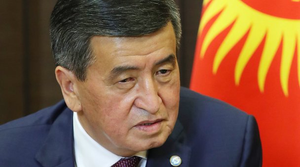 Президент Киргизии объявил об отставке после массовых протестов 