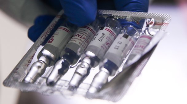 ФАС установила предельную цену лекарства от коронавируса в 100 рублей за таблетку