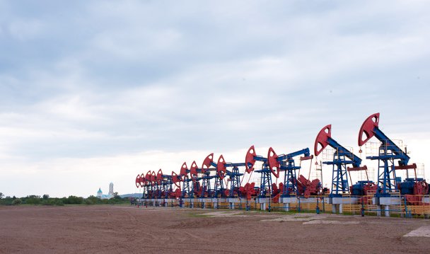 Уровень добычи нефти в России обновил рекорд