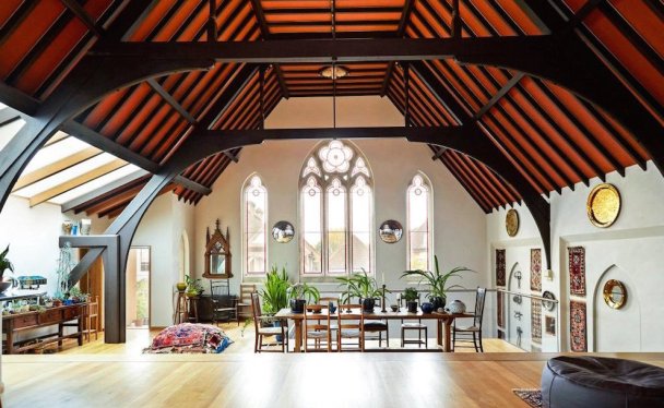 Божий дом: как превратить церковь XIX века в апартаменты 