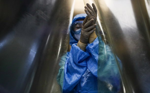 Россия обновила антирекорды по заболеваемости и смертности от коронавируса