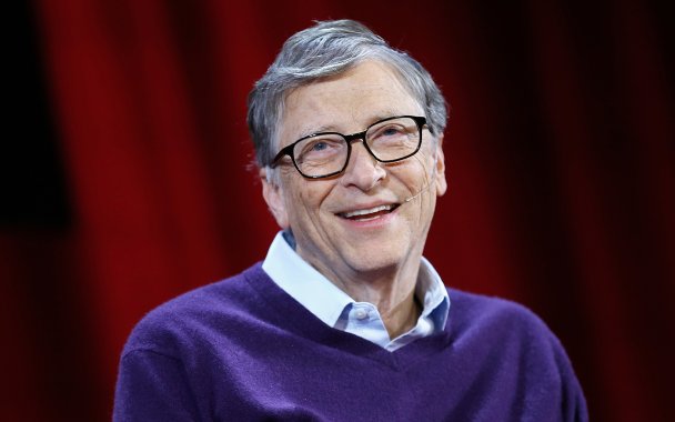 «Это странное упрощение»: Билл Гейтс отказался считать Илона Маска «новым Стивом Джобсом»